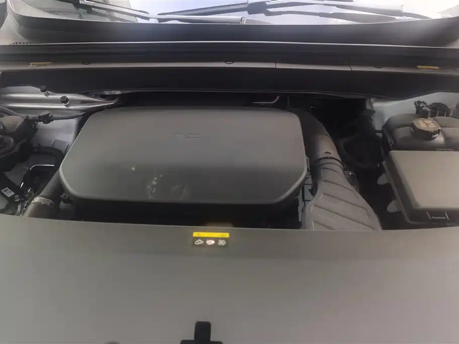 Li Auto L6 2025 Pro