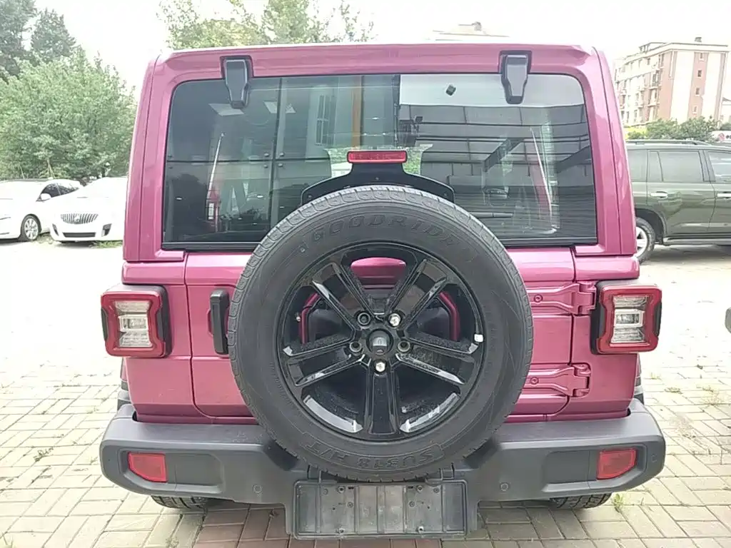 Jeep Wrangler — миниатюра 6