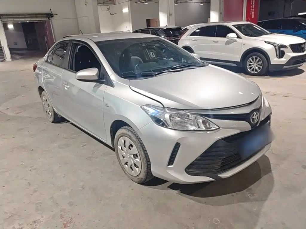 Toyota Vios — миниатюра 4