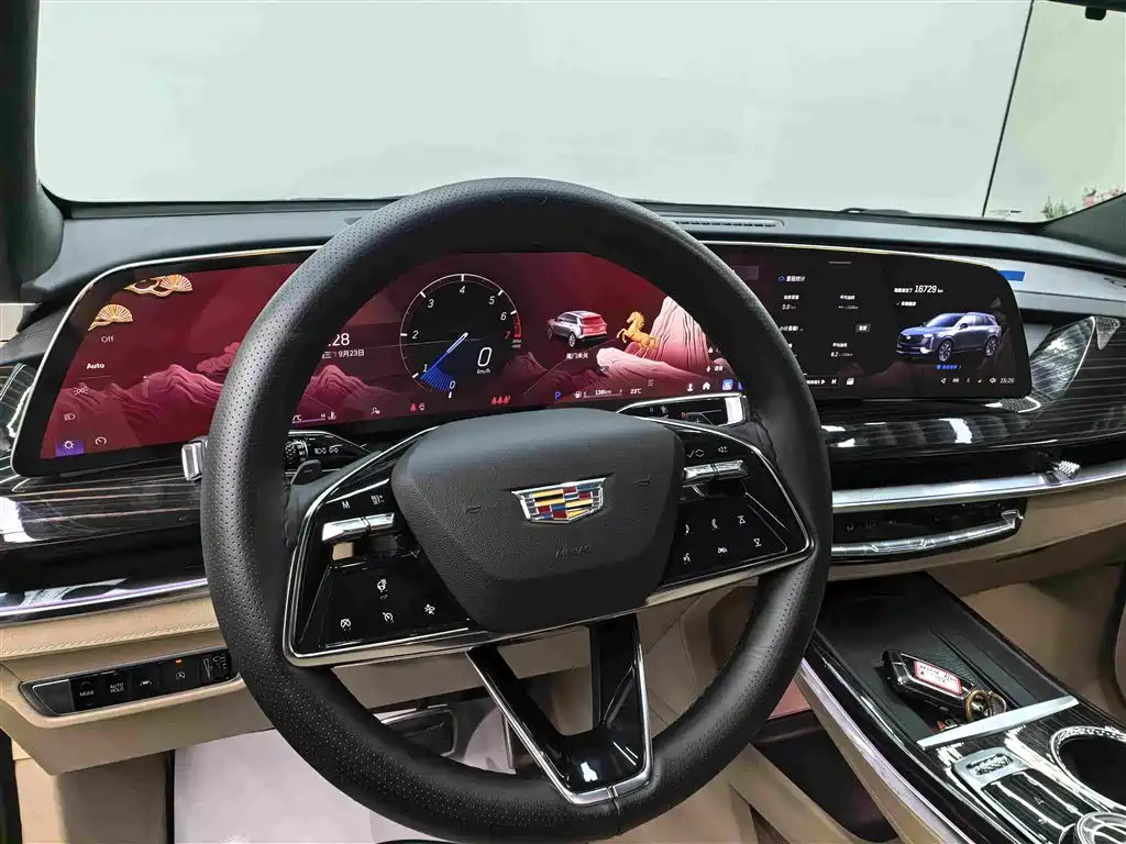 Cadillac XT5 — миниатюра 8