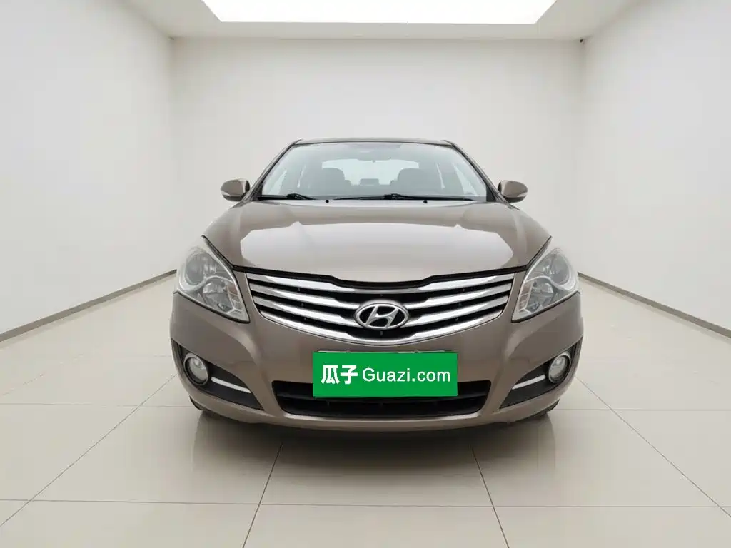 Hyundai Elantra — миниатюра 2