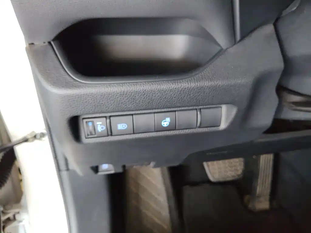 Toyota Wildlander New Energy — миниатюра 19