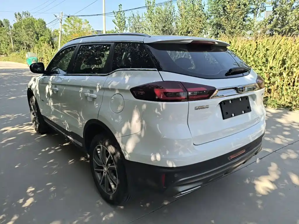 Geely Boyue — миниатюра 5