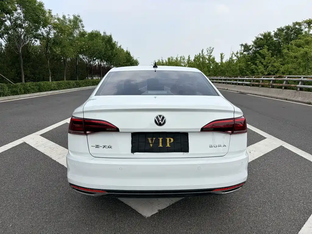 Volkswagen Bora — миниатюра 9
