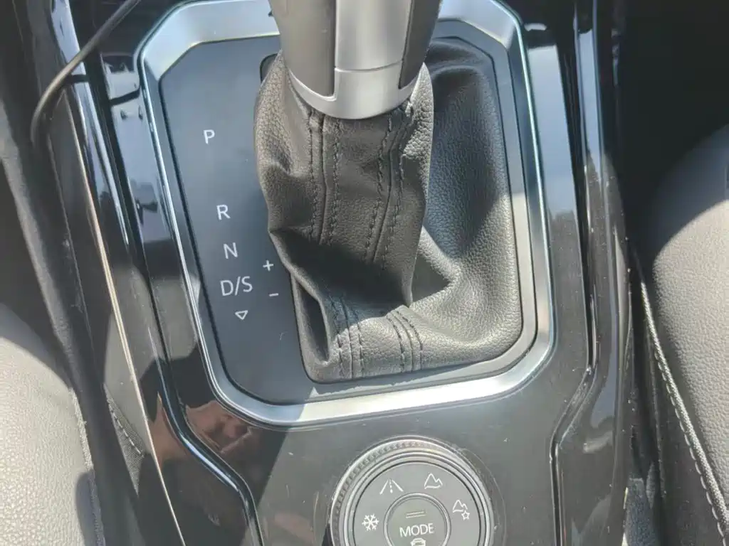 Volkswagen T-Roc — миниатюра 20