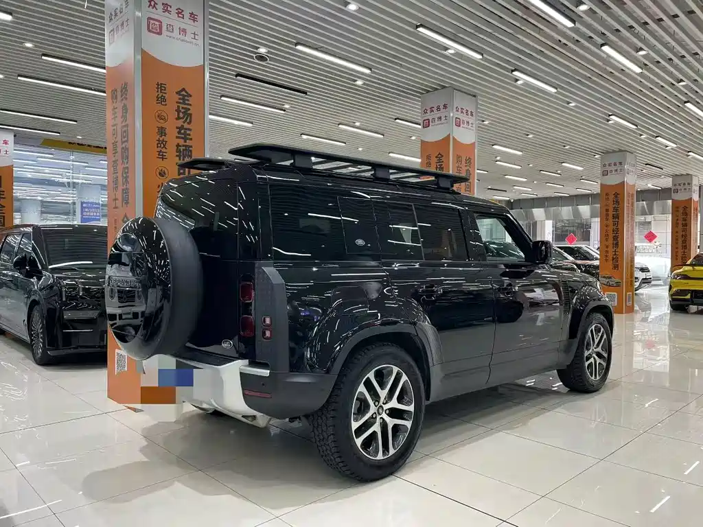 Land Rover Defender — миниатюра 8