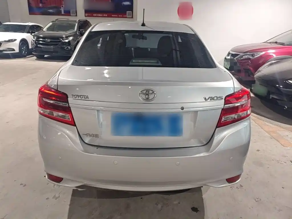 Toyota Vios — миниатюра 6