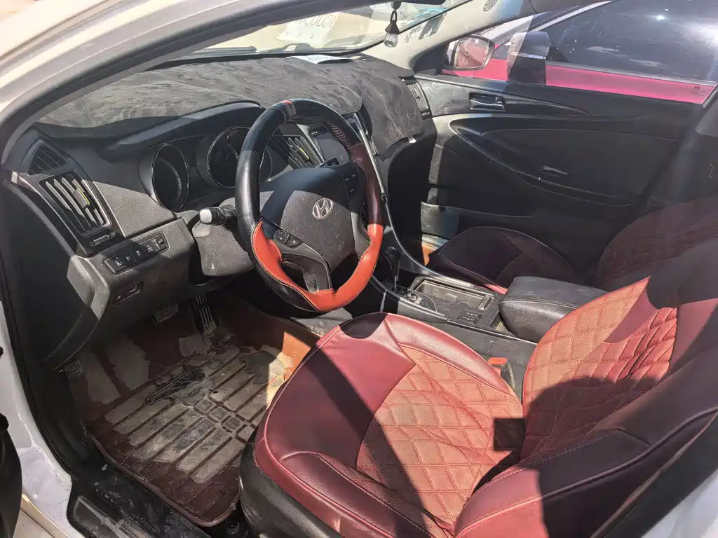 Hyundai Sonata — миниатюра 3