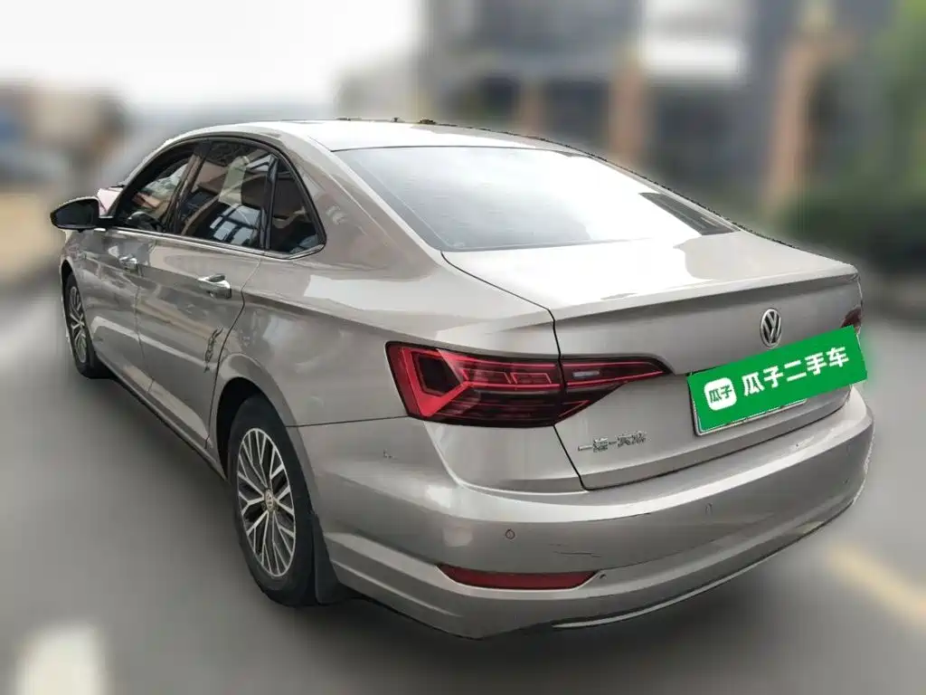 Volkswagen Sagitar — миниатюра 25
