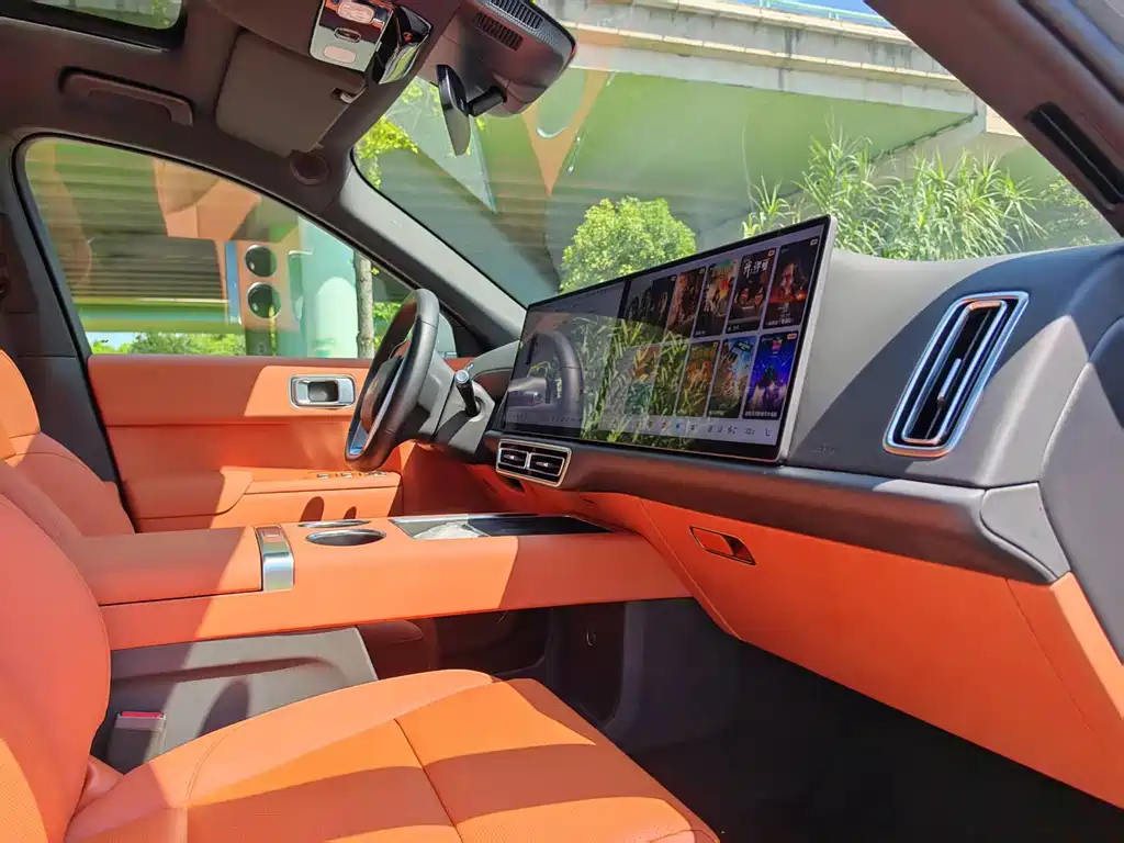 Li Auto Li L8 — миниатюра 5