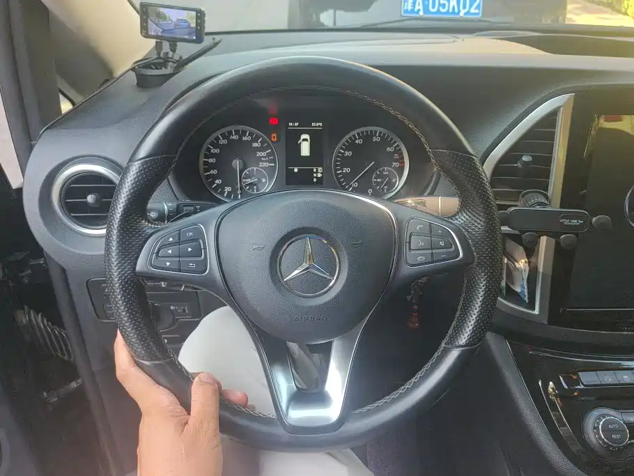 Mercedes-Benz Vito — миниатюра 15