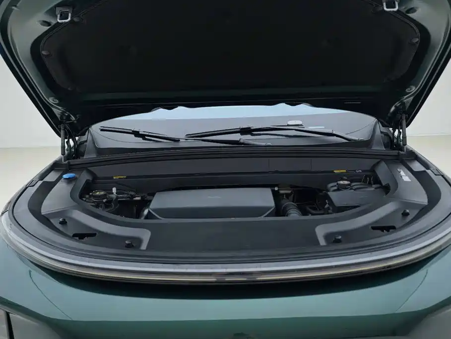 Li Auto Li L9 — миниатюра 6