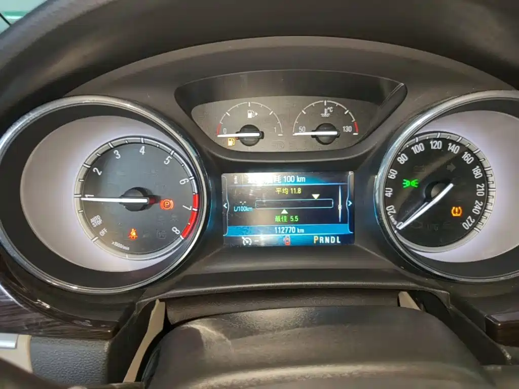 Buick Verano — миниатюра 12