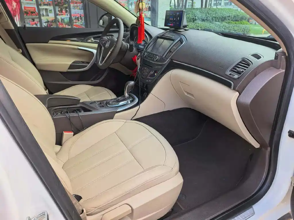Buick Regal — миниатюра 6