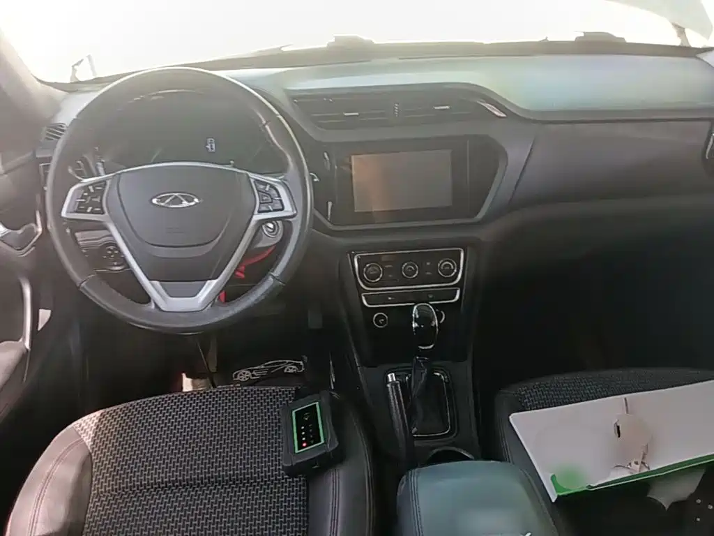 Chery Tiggo 3 — миниатюра 10