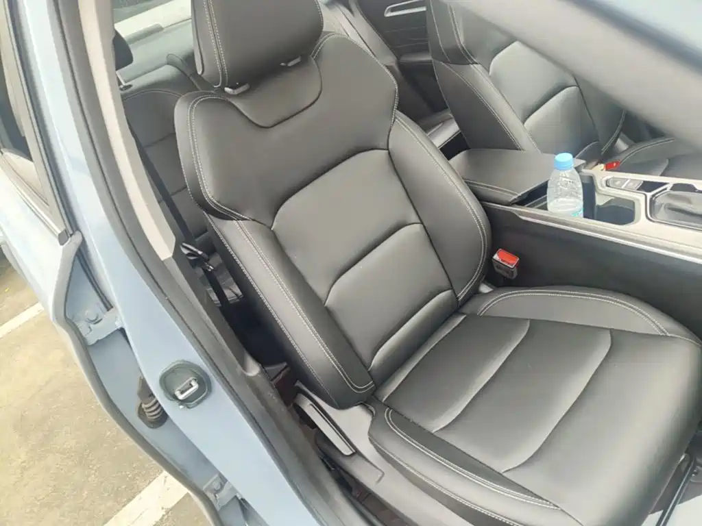 Geely Emgrand — миниатюра 25
