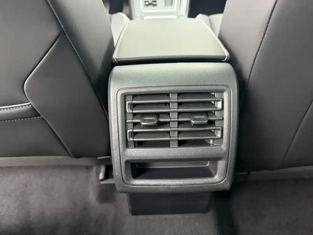 Volkswagen Golf — миниатюра 8