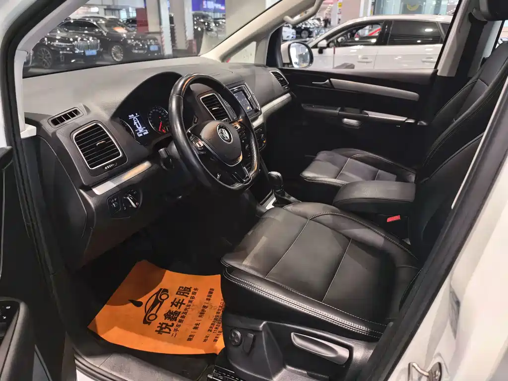 Volkswagen Sharan — миниатюра 12