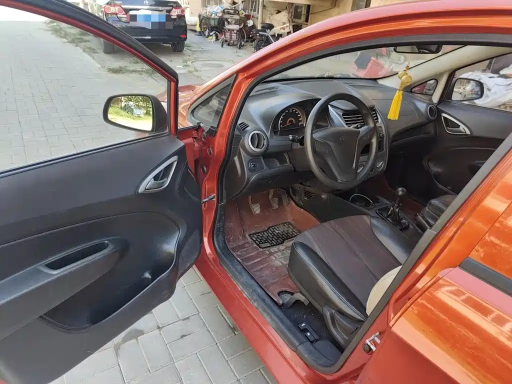 Chevrolet Sail — миниатюра 17