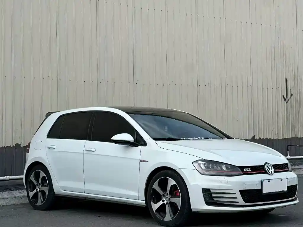 Volkswagen Golf GTI — миниатюра 3