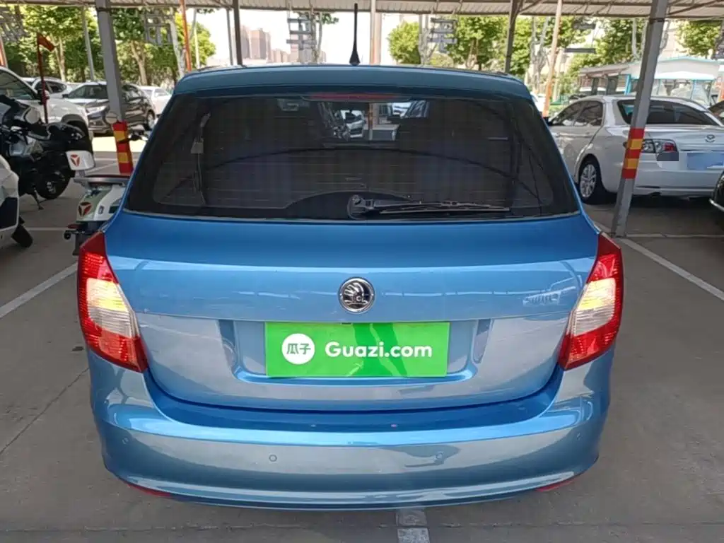 Skoda Fabia — миниатюра 6