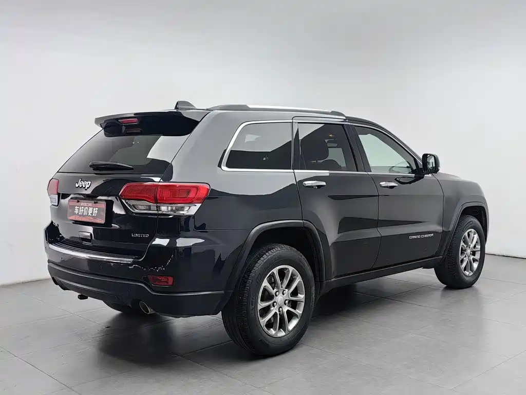 Jeep Grand Cherokee (Import) — миниатюра 2