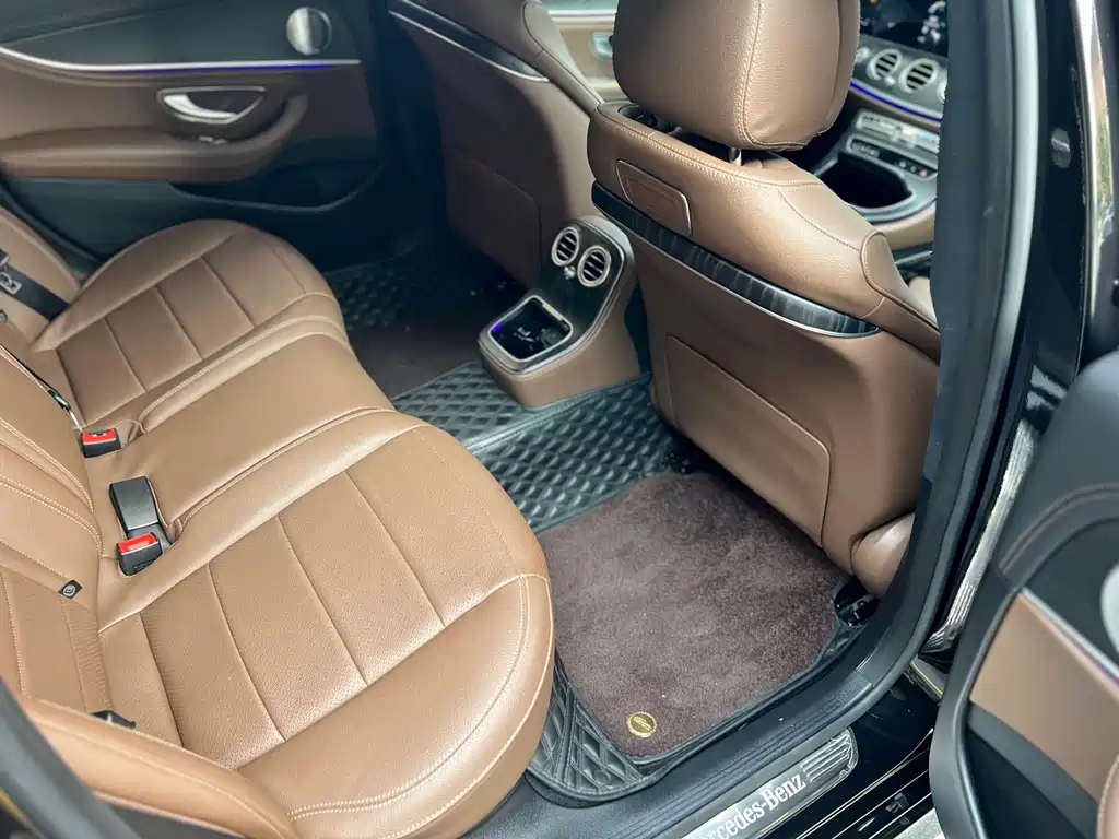 Mercedes-Benz E-Class E 2023 E 260 L Sport