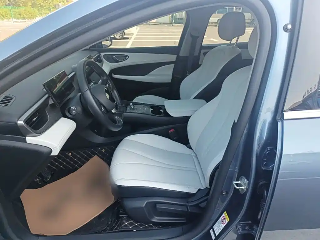 BYD Seal 05 DM-i — миниатюра 15