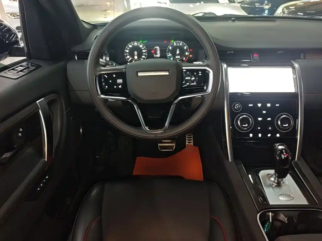 Land Rover Discovery Sport — миниатюра 11