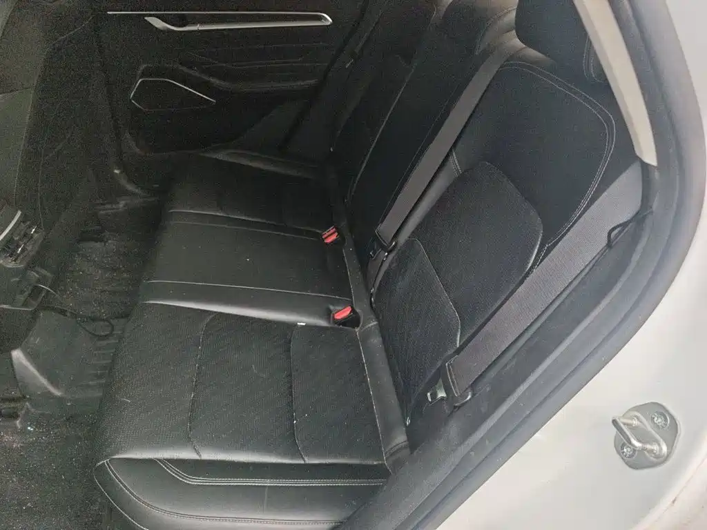 Geely Emgrand — миниатюра 13