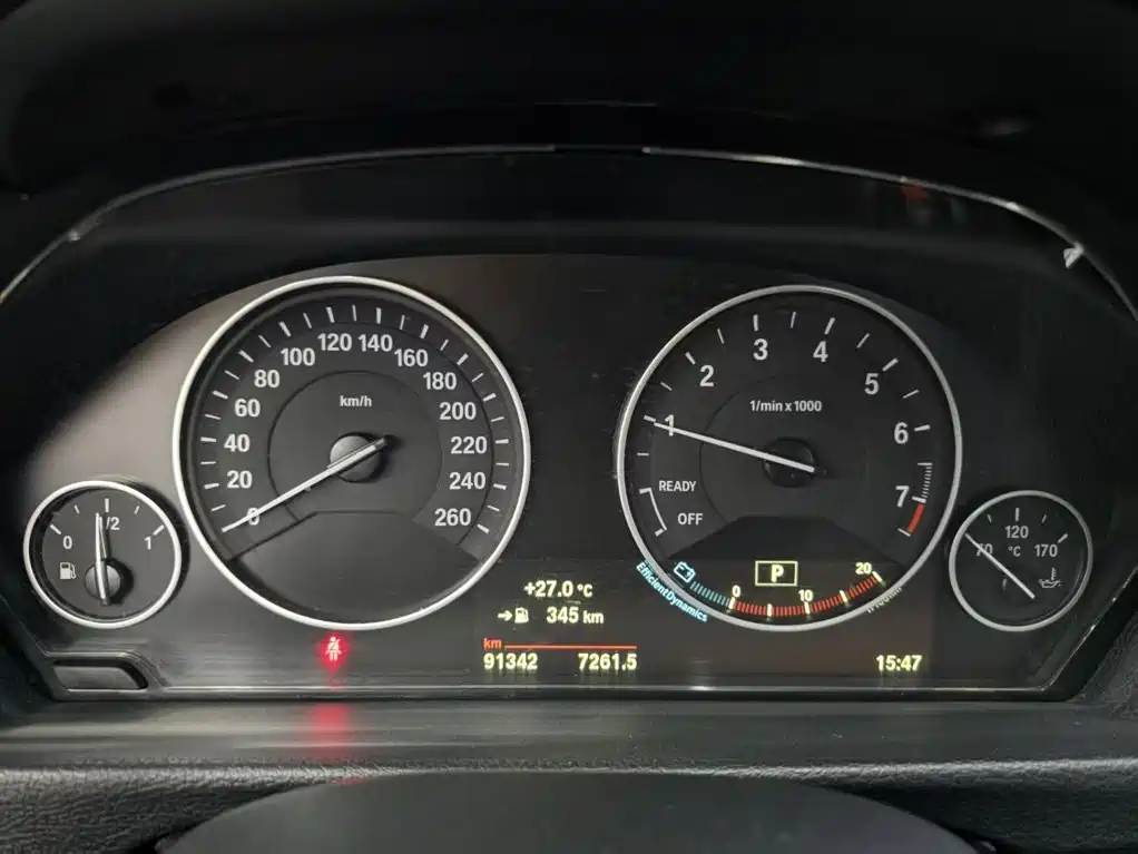 BMW 3 Series — миниатюра 8