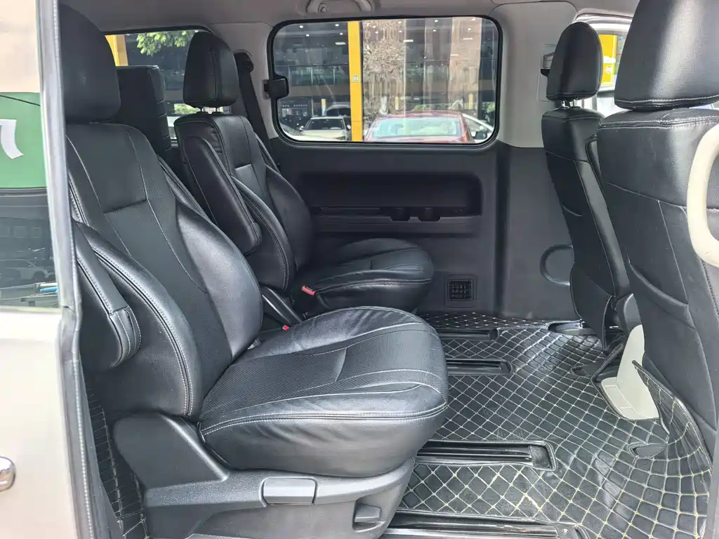 JAC Refine Refine M4 — миниатюра 10
