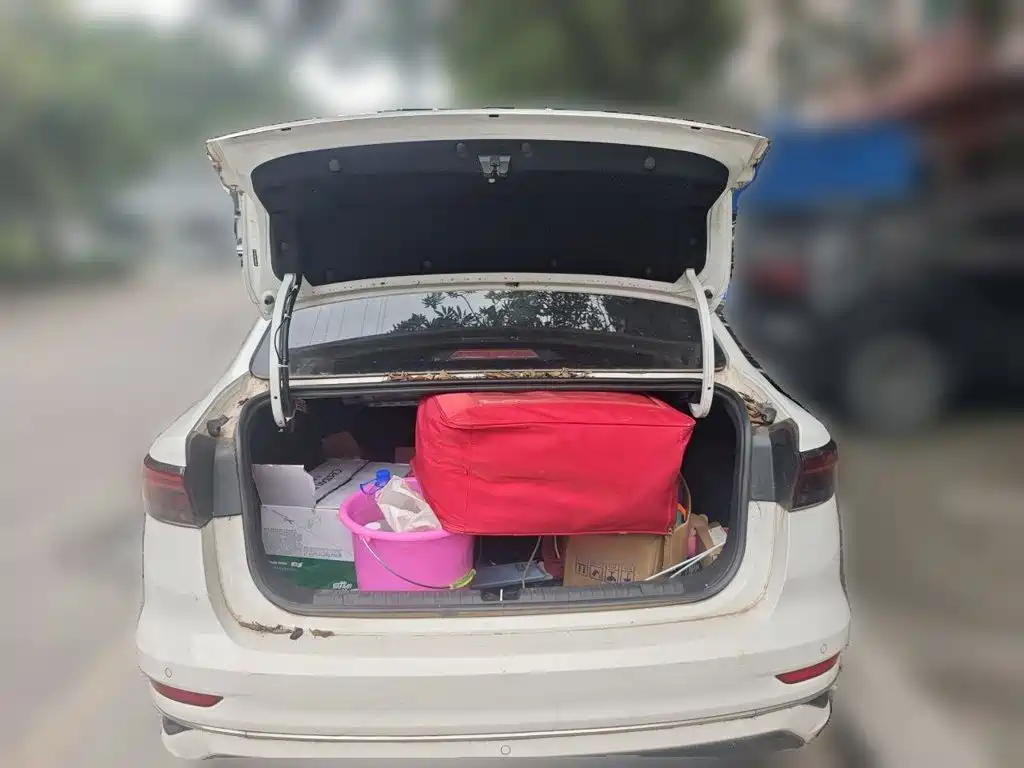 Geely Emgrand — миниатюра 15