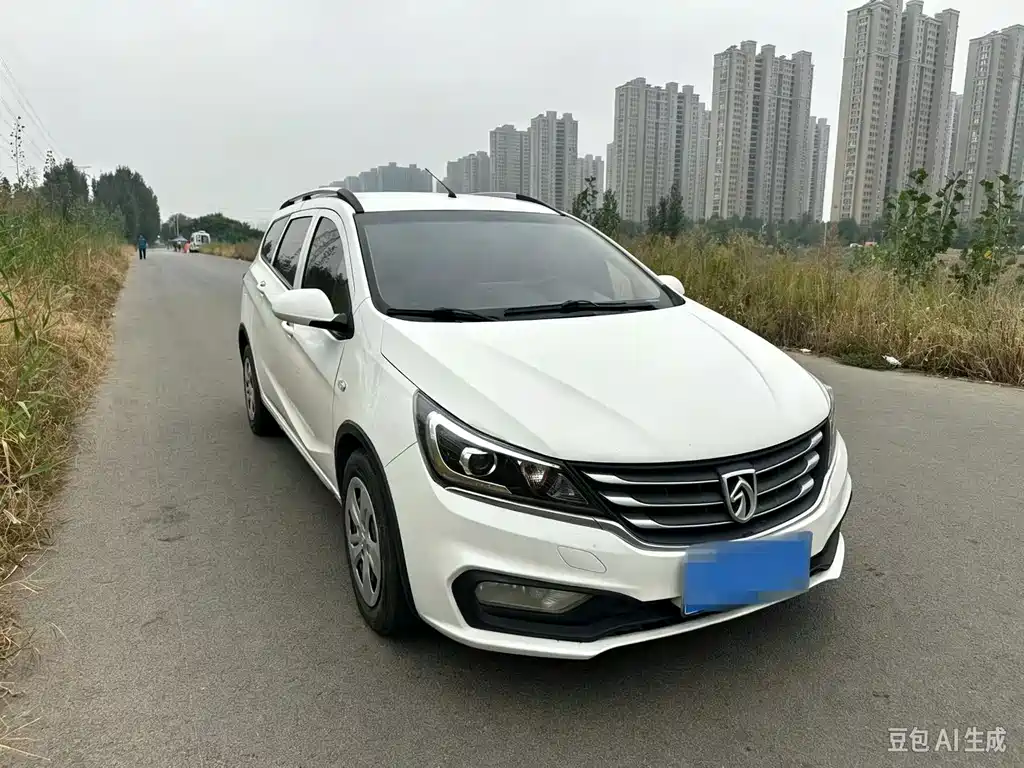Baojun 310W — миниатюра 2