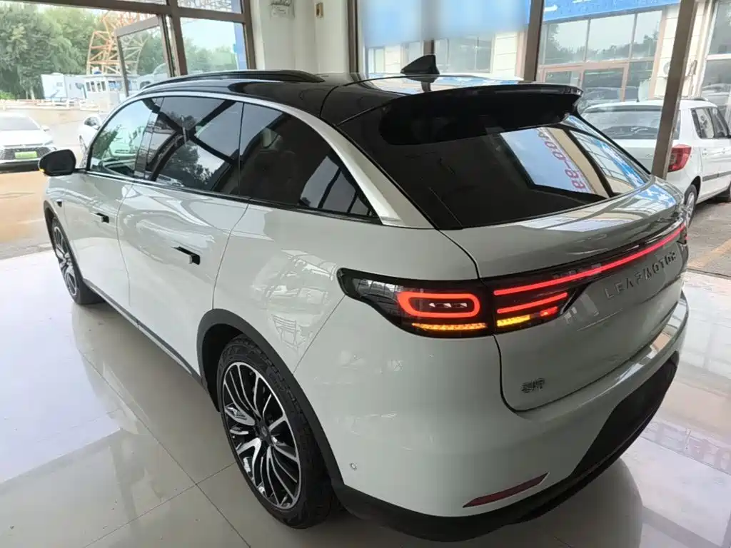 Leapmotor Leapmotor C11 — миниатюра 5