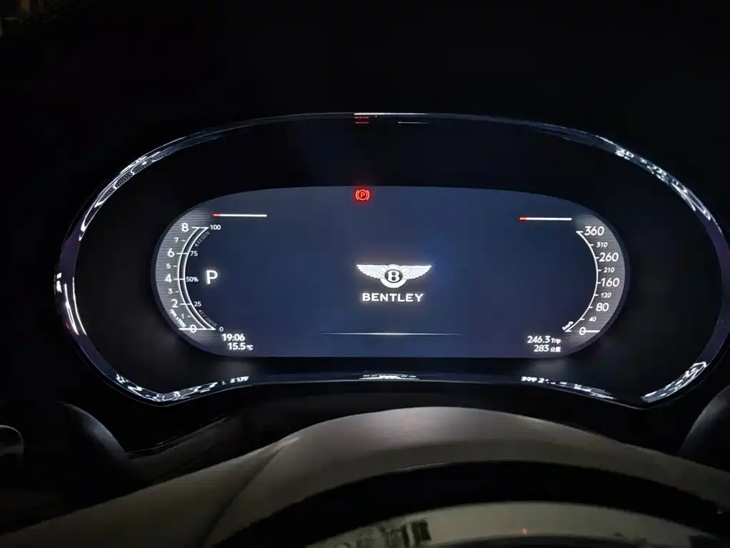 Bentley Continental PHEV — миниатюра 14
