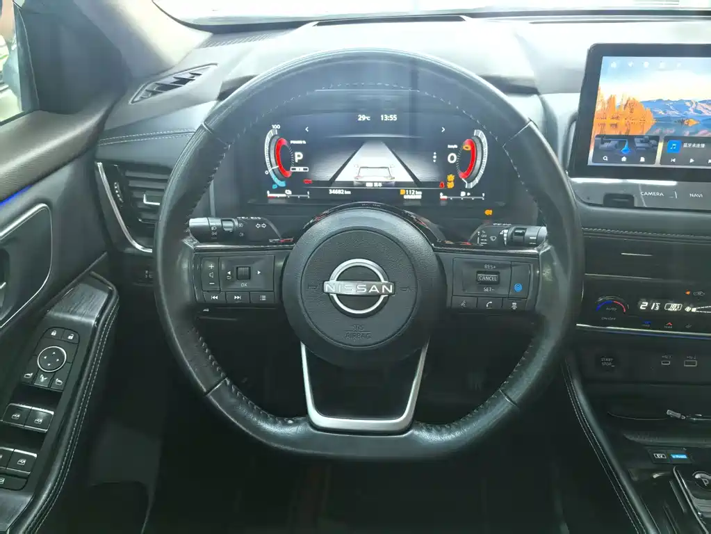 Nissan X-Trail — миниатюра 12