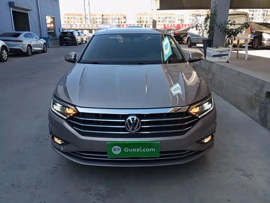 Volkswagen Sagitar — миниатюра 3