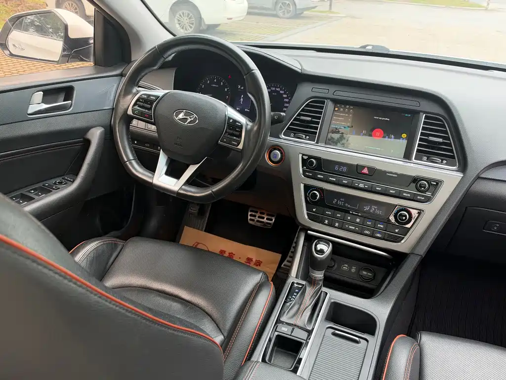 Hyundai Sonata — миниатюра 13