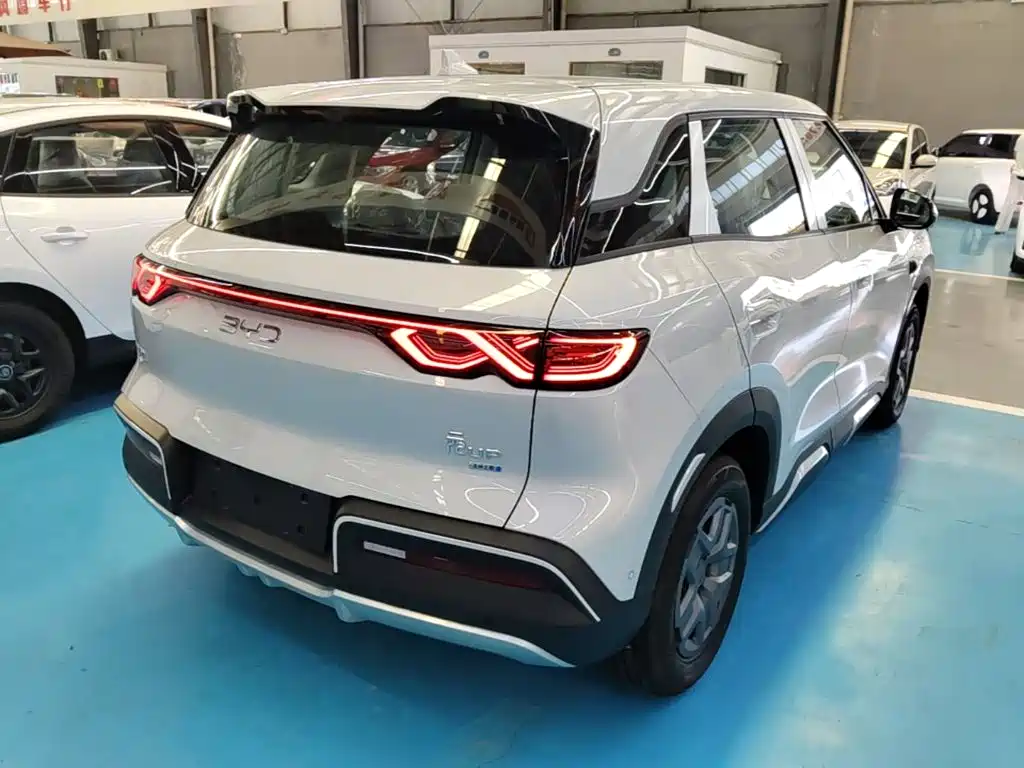 BYD Yuan UP — миниатюра 7