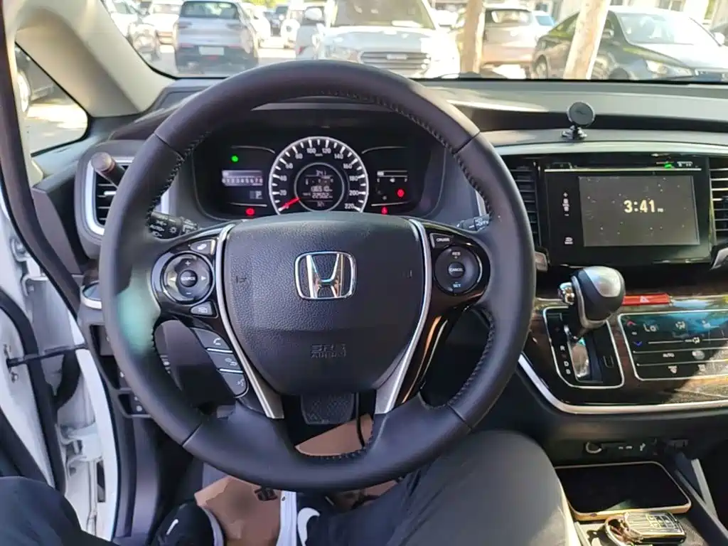 Honda Odyssey — миниатюра 11