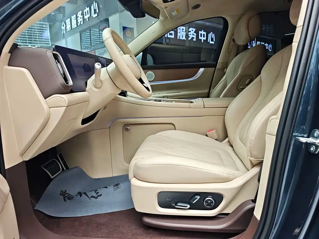 AITO Wenjie AITO M9 — миниатюра 8