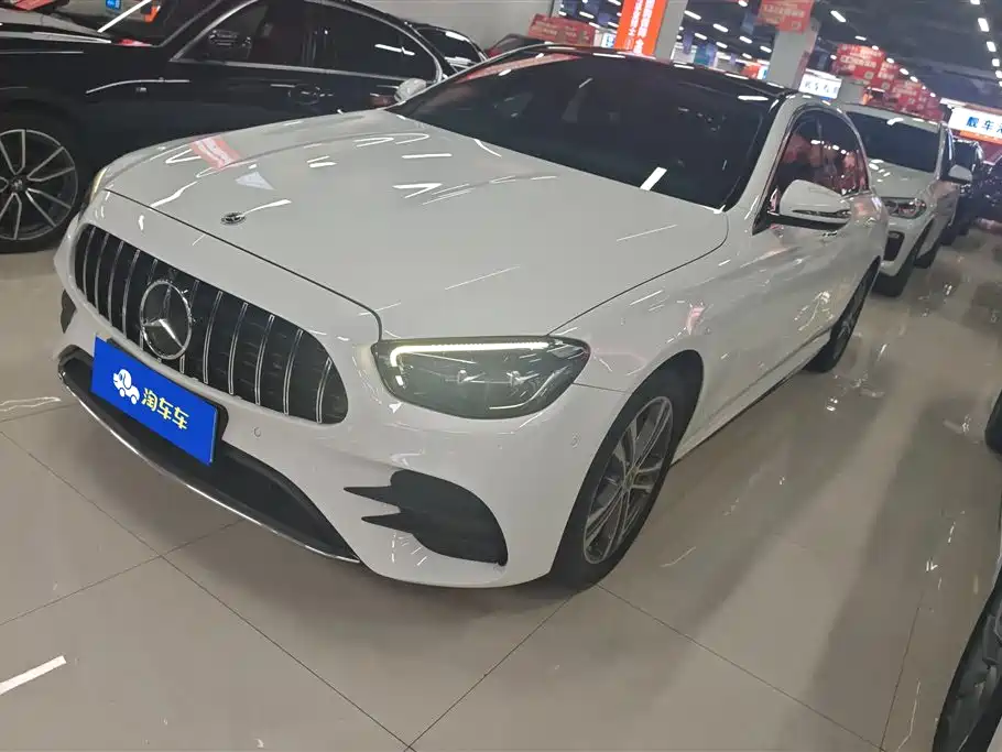 Mercedes-Benz E-Class 2021