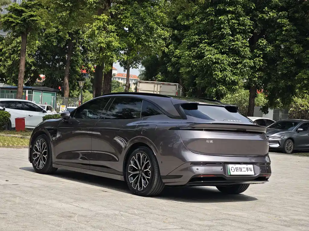 Zeekr 007GT — миниатюра 7