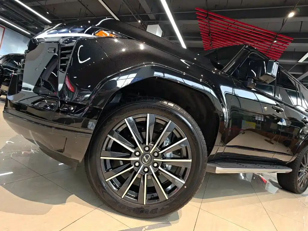 Lexus GX — миниатюра 10