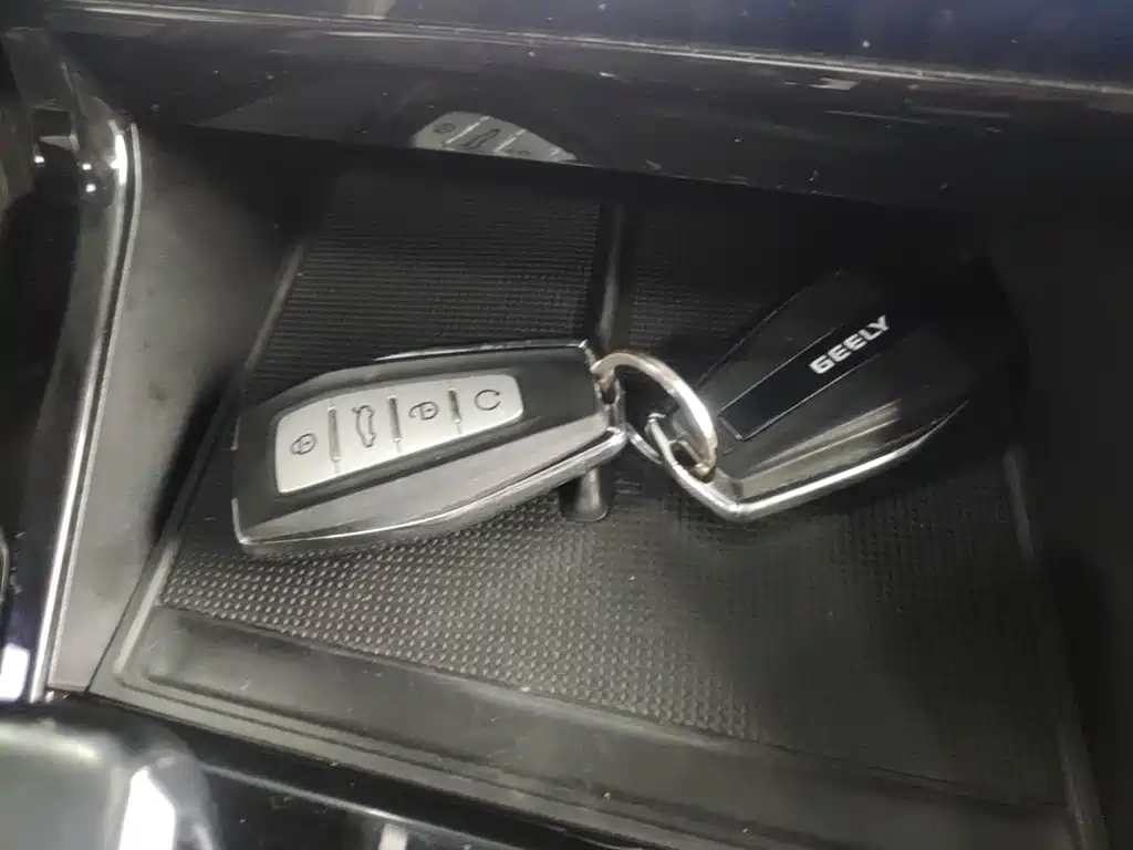 Geely Boyue — миниатюра 9