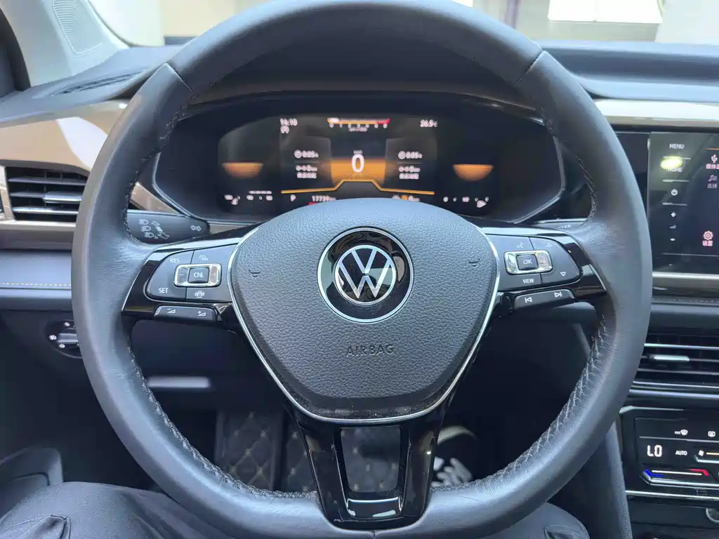 Volkswagen Tharu 2022 280TSI Comfort