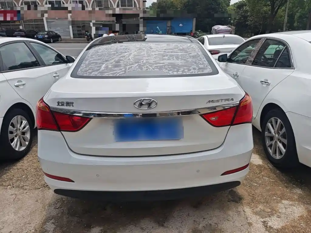 Hyundai Mistra — миниатюра 6