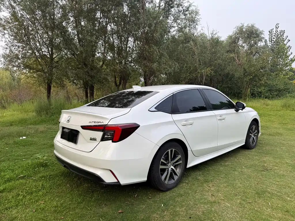 Honda Integra — миниатюра 5
