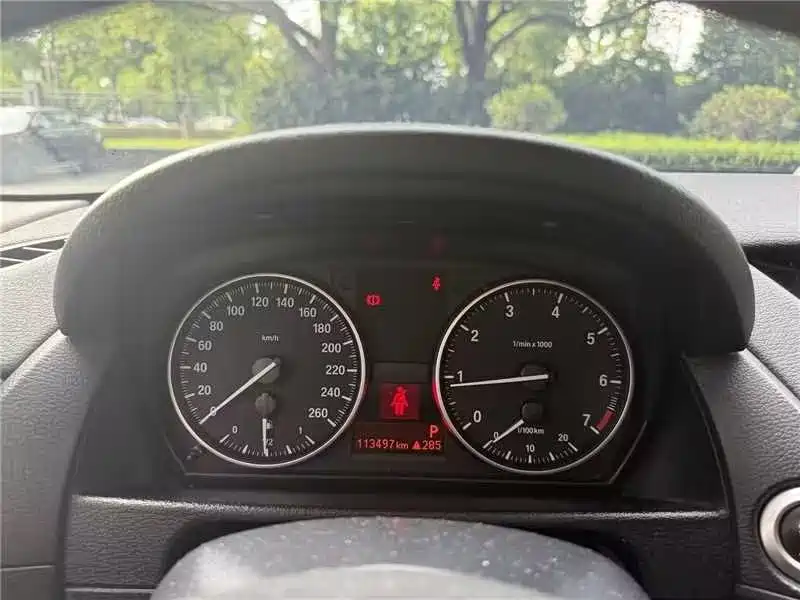 BMW X1 — миниатюра 9